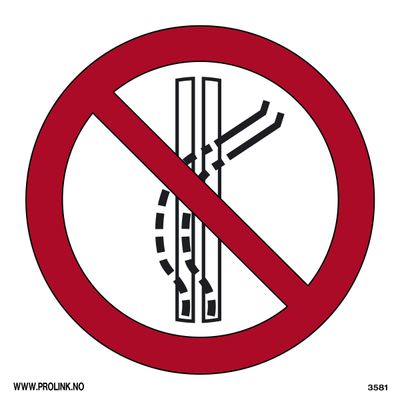 Kjøring utenfor sporet forbudt  - PVC